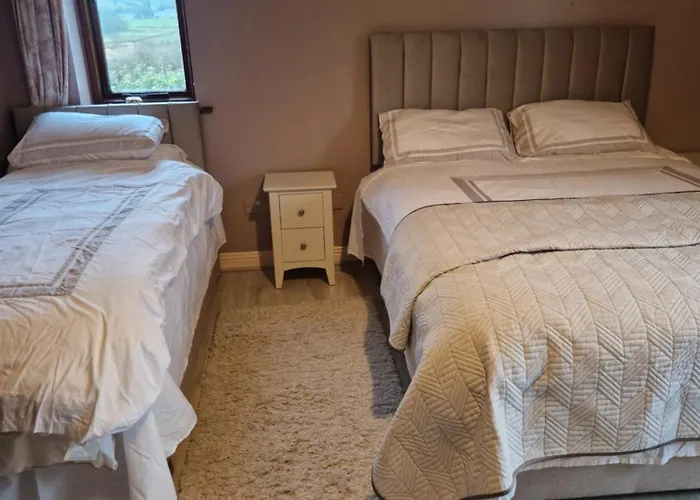 منزل ريفي Drummonds House